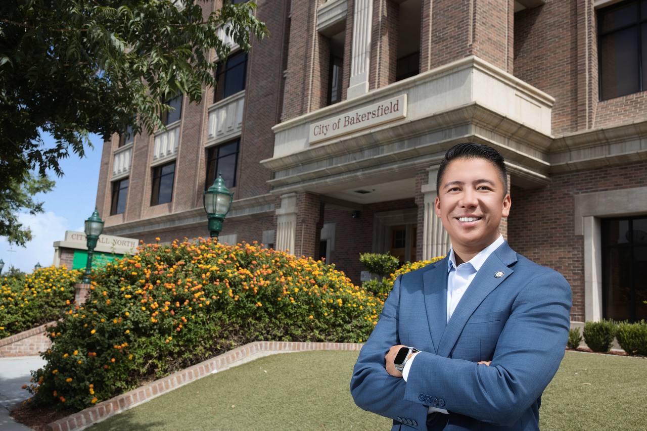 Eric Arias standing outside Bakersfield City Hall